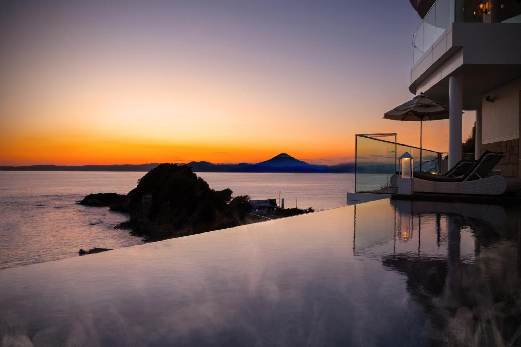 Hayama Hotel Otowa No Mori Йокосука Екстериор снимка