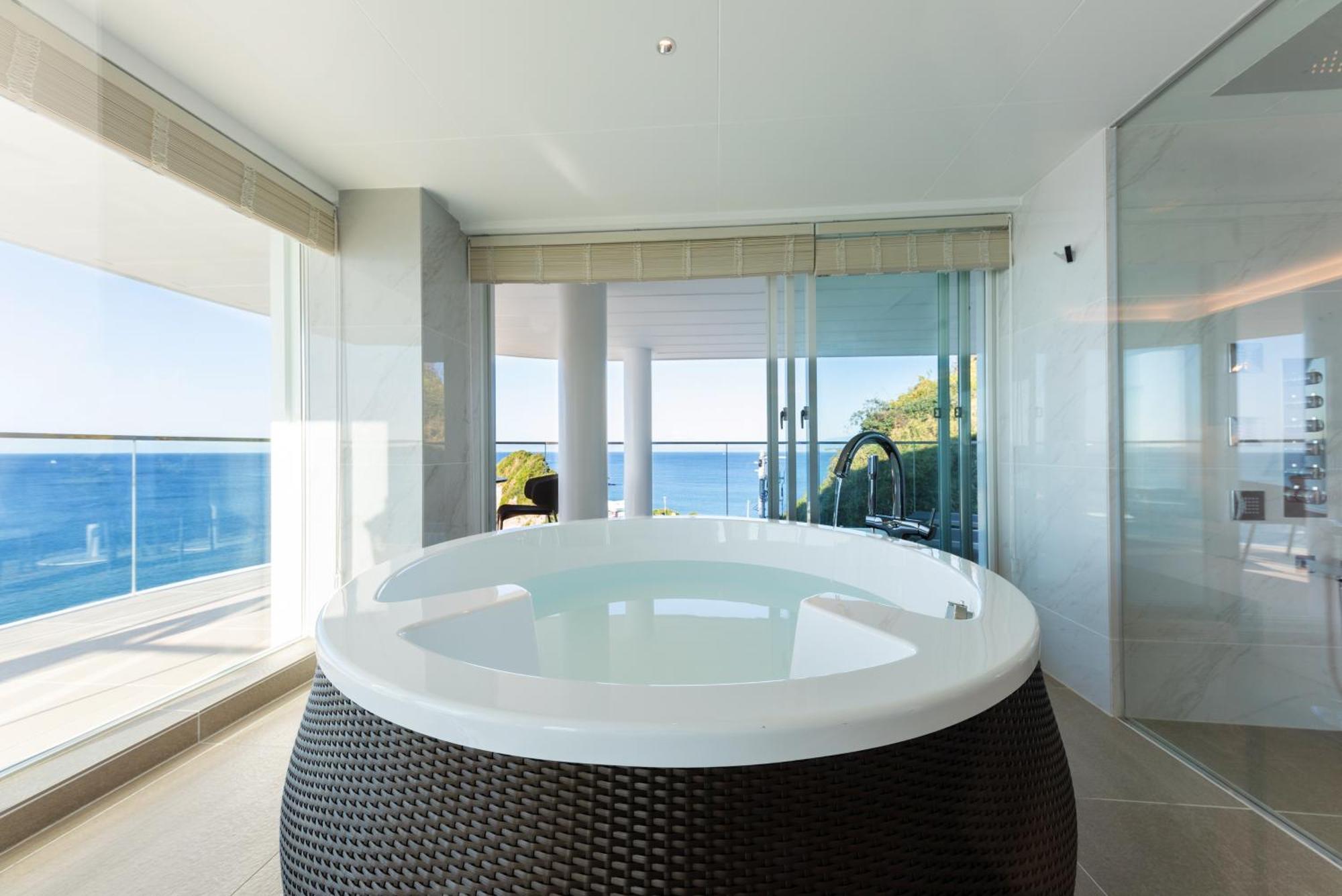 Hayama Hotel Otowa No Mori Йокосука Екстериор снимка