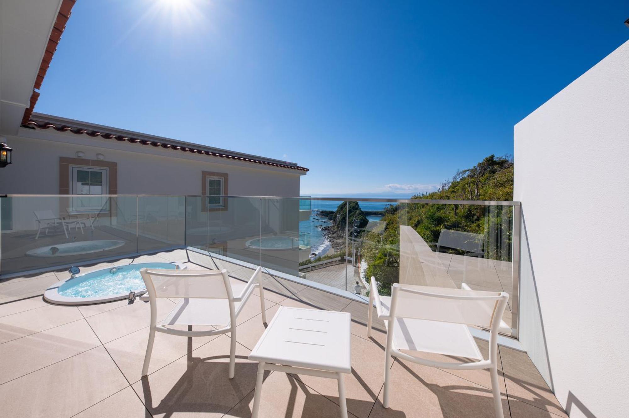 Hayama Hotel Otowa No Mori Йокосука Екстериор снимка